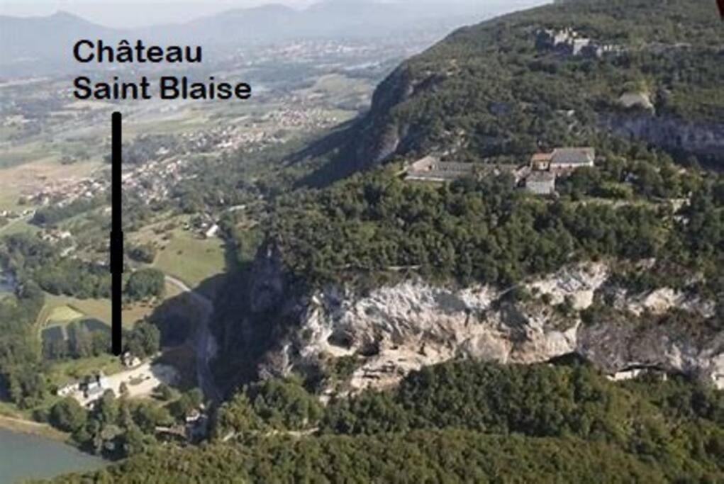 Au Chateau Saint Blaise Virignin Exteriör bild
