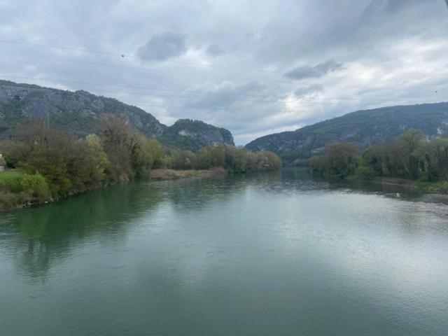 Au Chateau Saint Blaise Virignin Exteriör bild